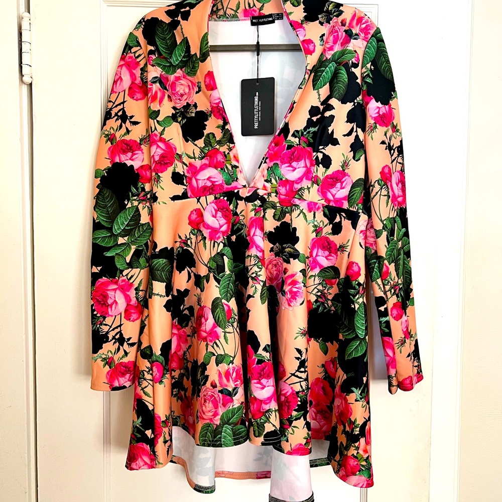 Pretty Little Thing Size 12 Floral Dress